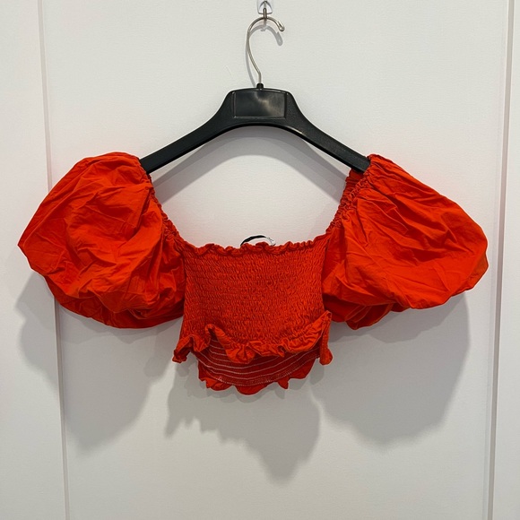 ZARA red poof sleeve crop top - Picture 2 of 4